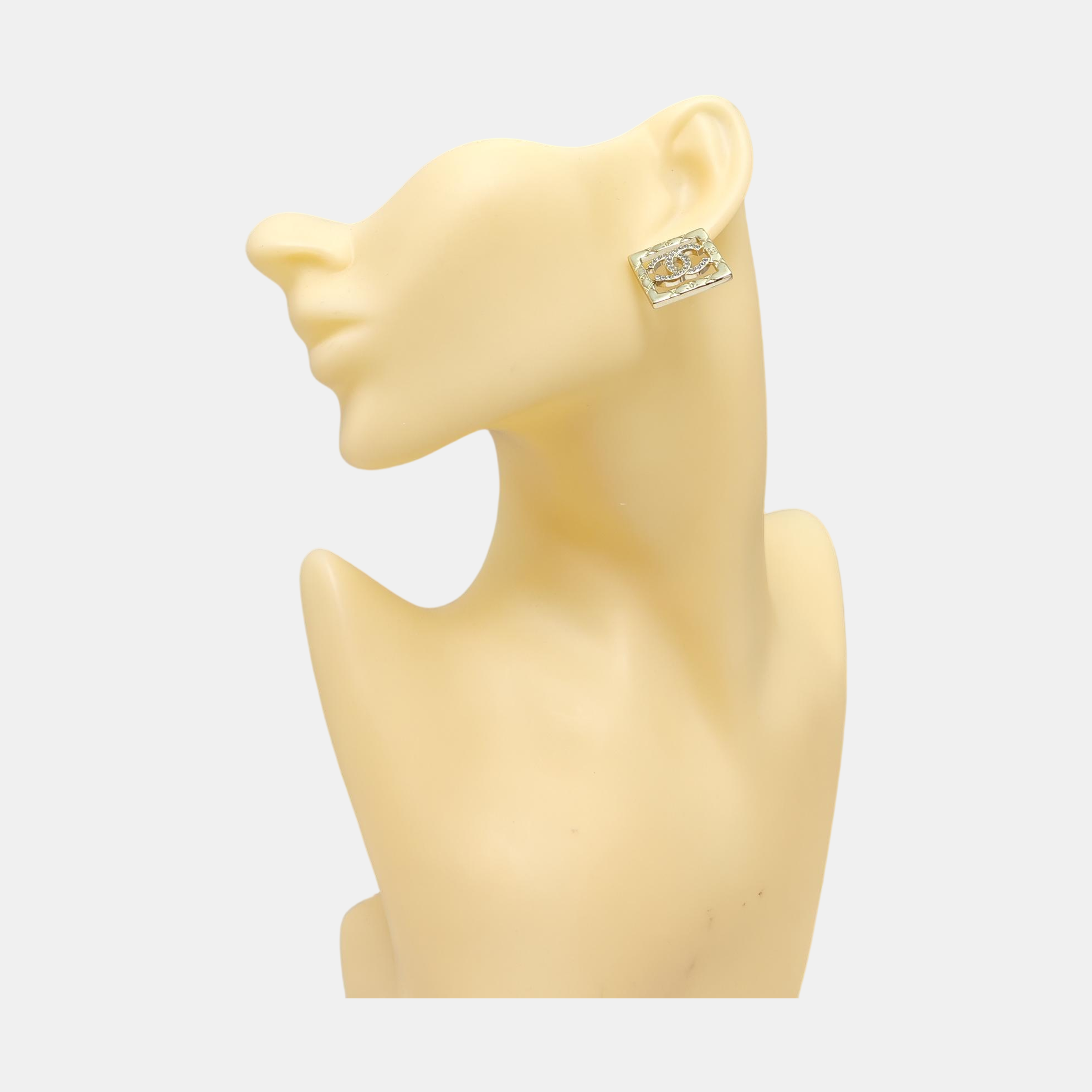 Metal Gold Stud Earrings