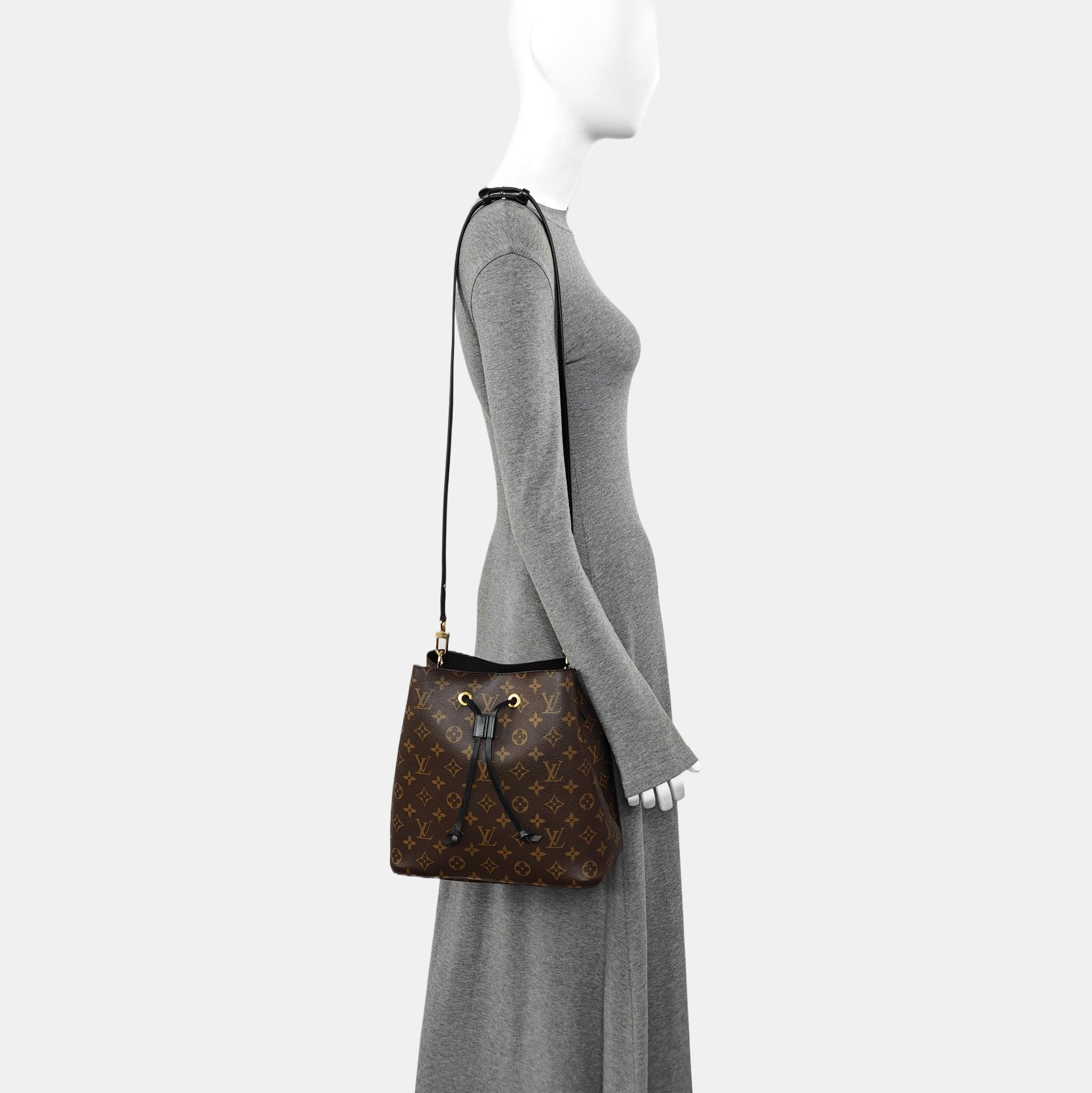 NÉONOÉ MM Monogram Coated Canvas Brown