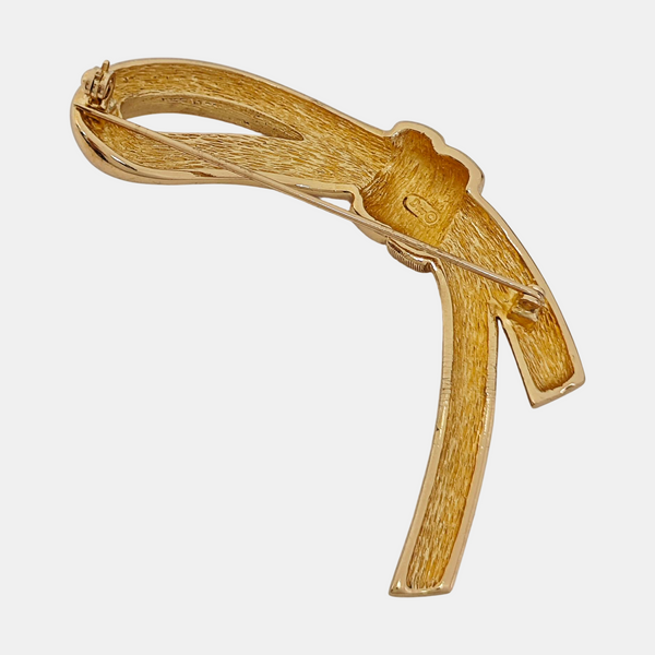 Twist Round Metal Gold Brooch