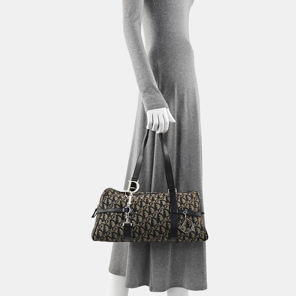 Oblique Canvas Top Handle Bag Gray