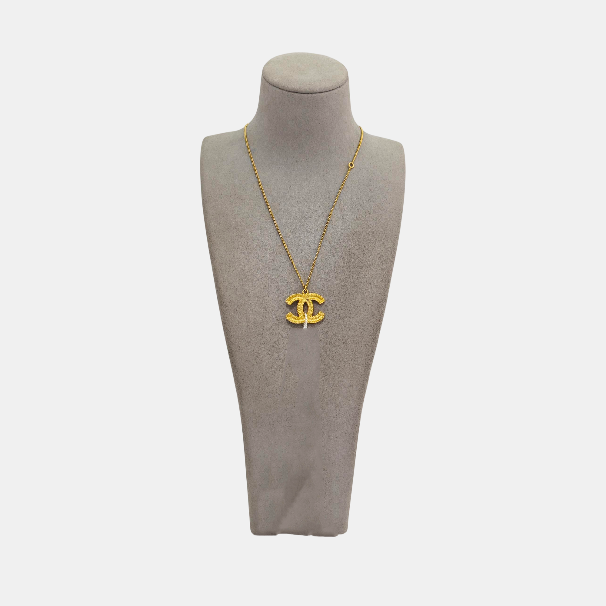 Metal Gold Necklace