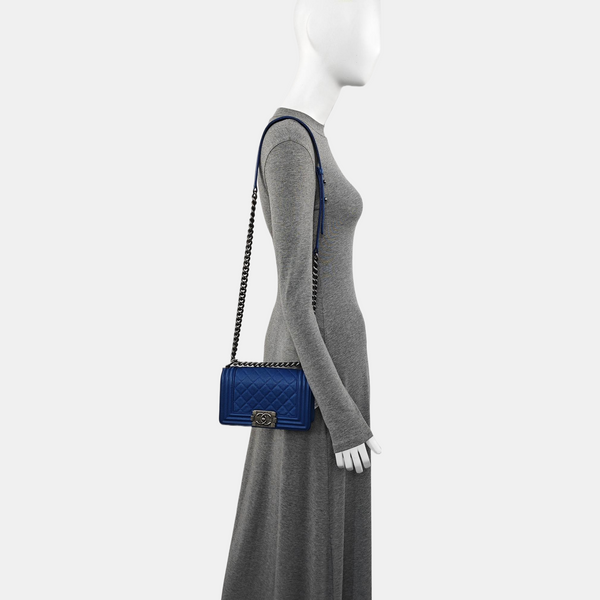 BOY CHANEL Small Quilted Grained Calfskin Blue