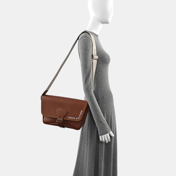 MONTSOURIS PM Calfskin Brown