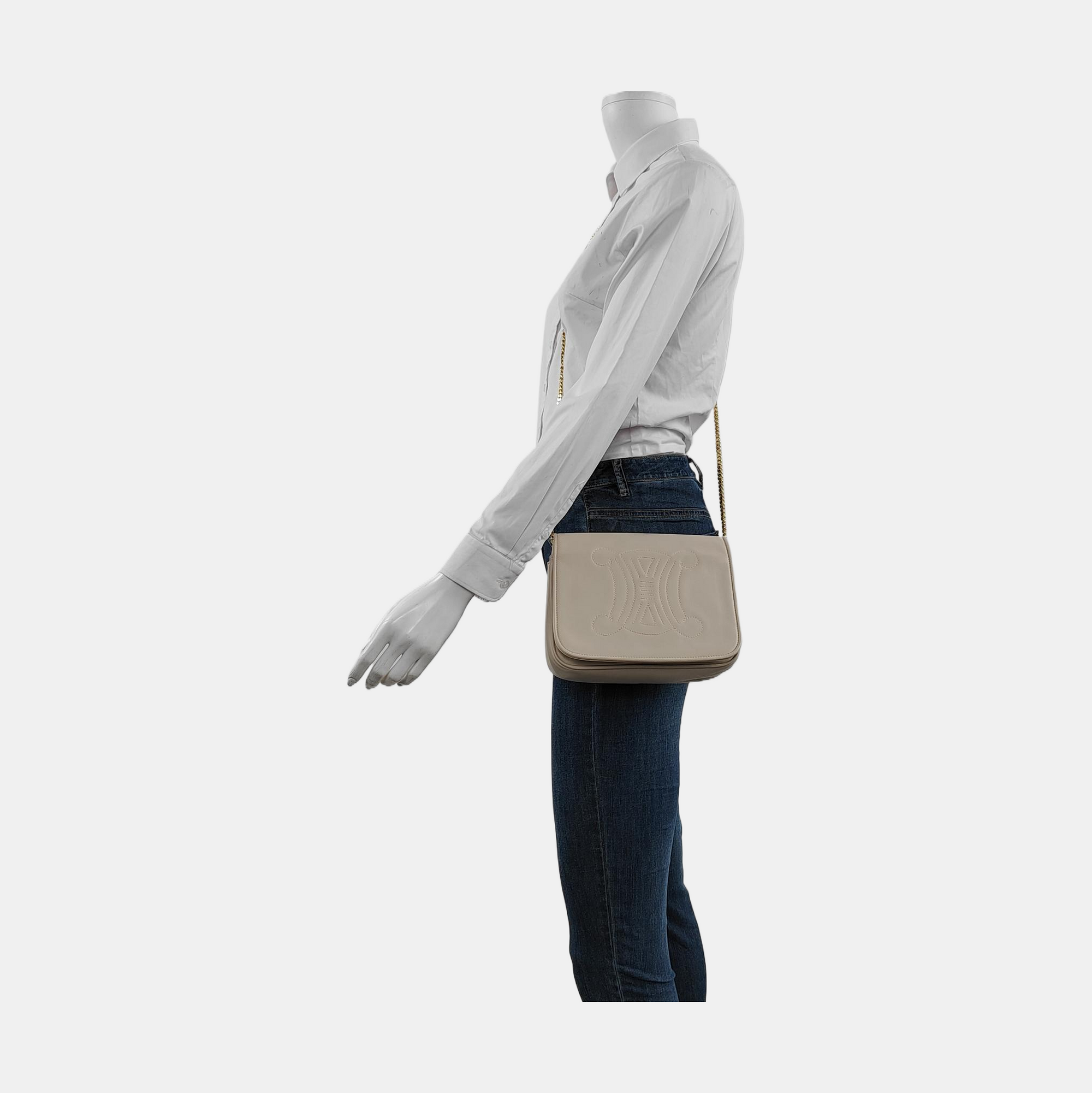 Authenticated pre-owned  TRIOMPHE Calfskin Beige - Shoulder Bag at Looply