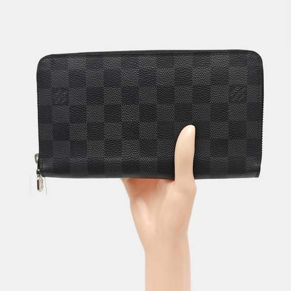 ZIPPY Damier Graphite Coated Canvas Gray Wallet