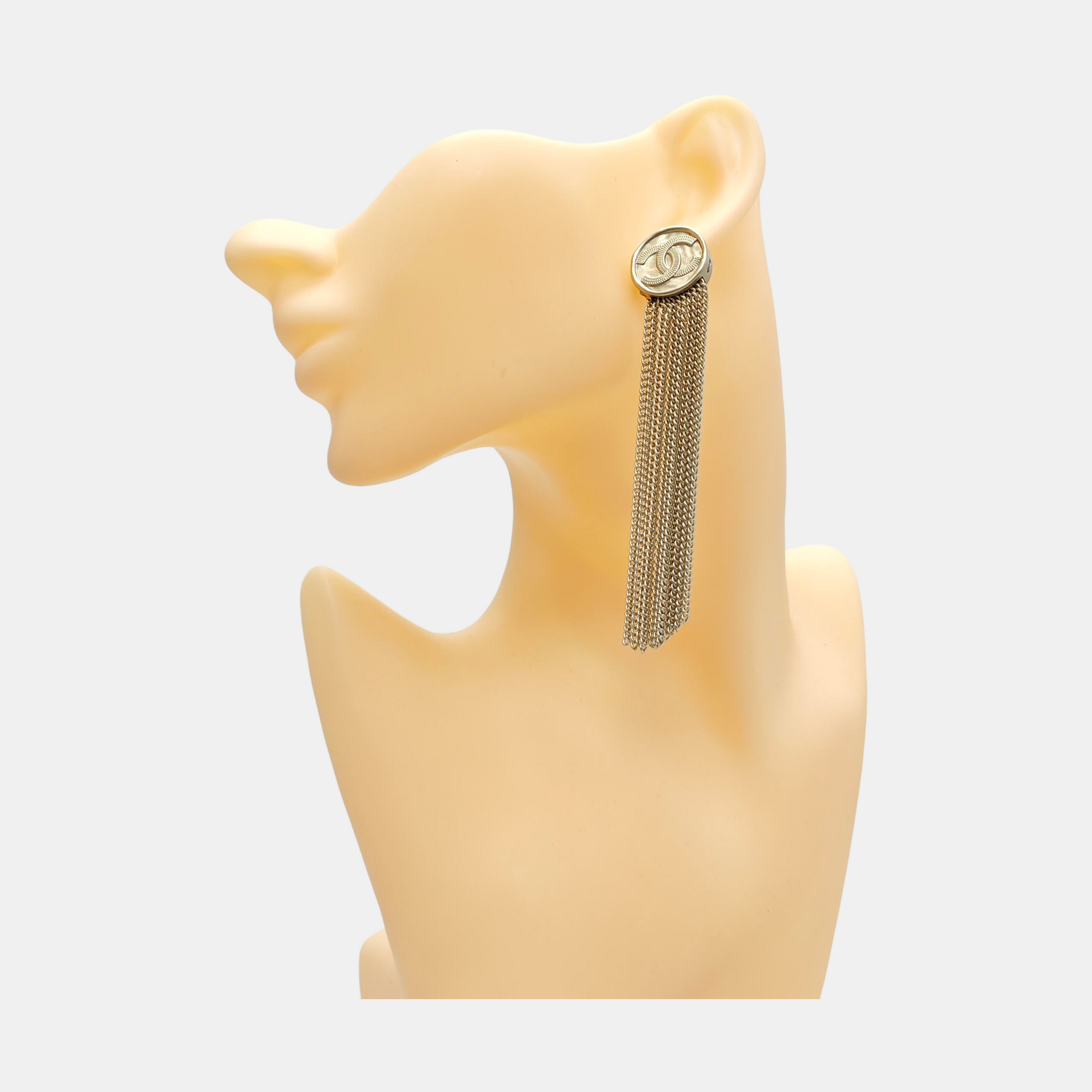 Metal Gold Stud Earrings