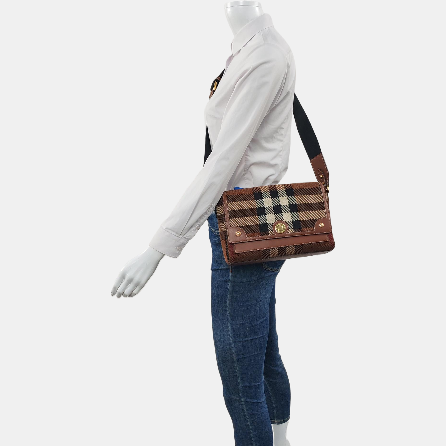 Canvas Brown