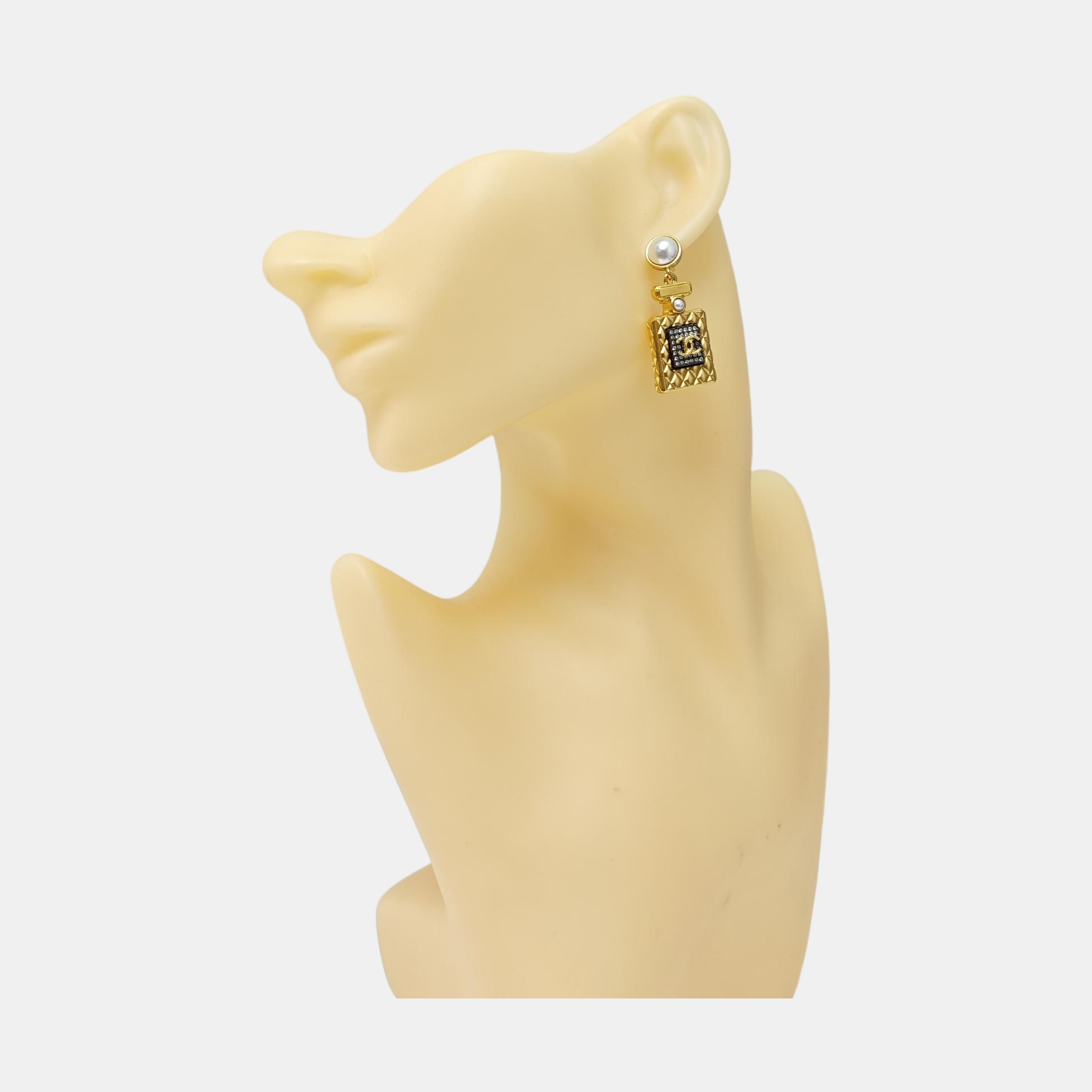 CC Logo Metal Gold Stud Earrings