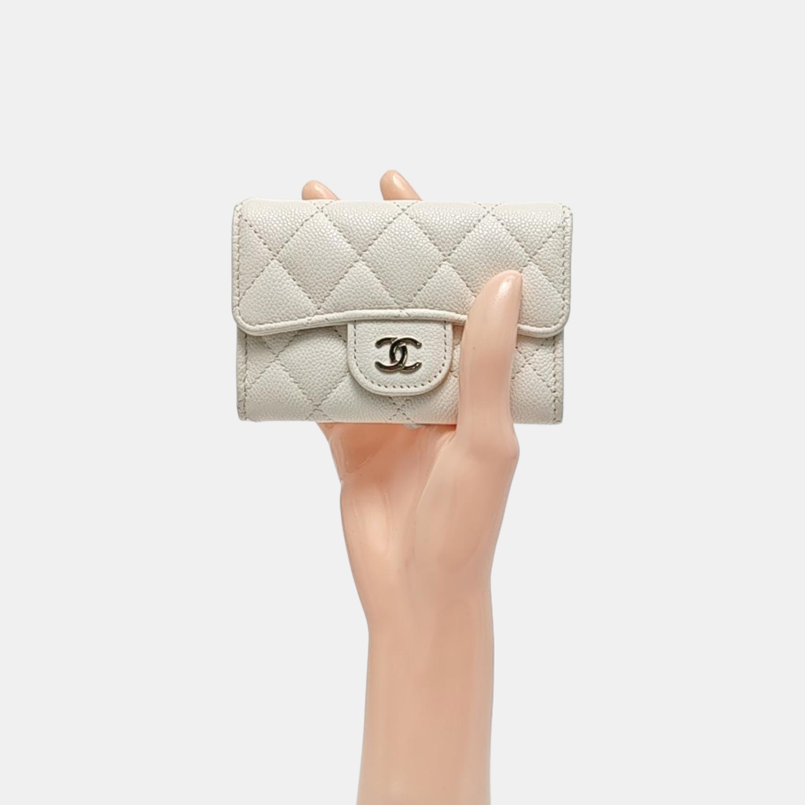CLASSIC FLAP Quilted Grained Calfskin White