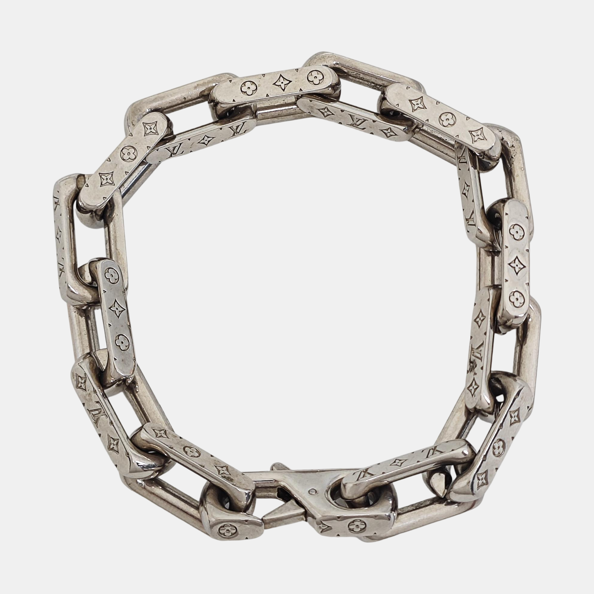 Metal Silver Bracelet