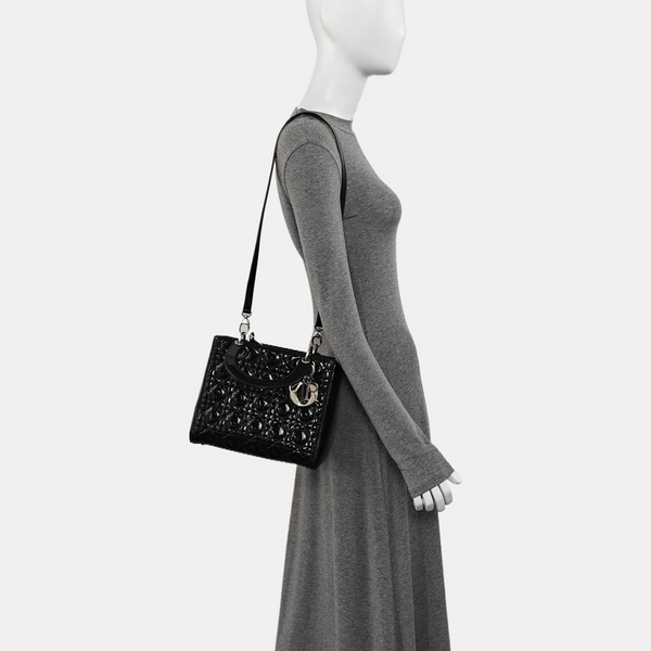 Lady Dior Medium Cannage Patent Leather Black