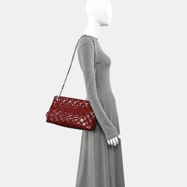 Quilted Calfskin Tote Bag Red