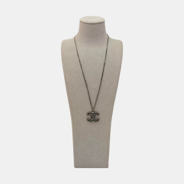 Metal Black Necklace