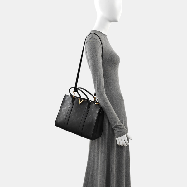 VERY MM Monogram Calfskin Black