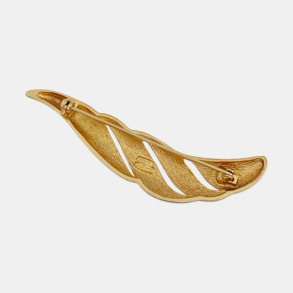 Twist Round Metal Gold Brooch