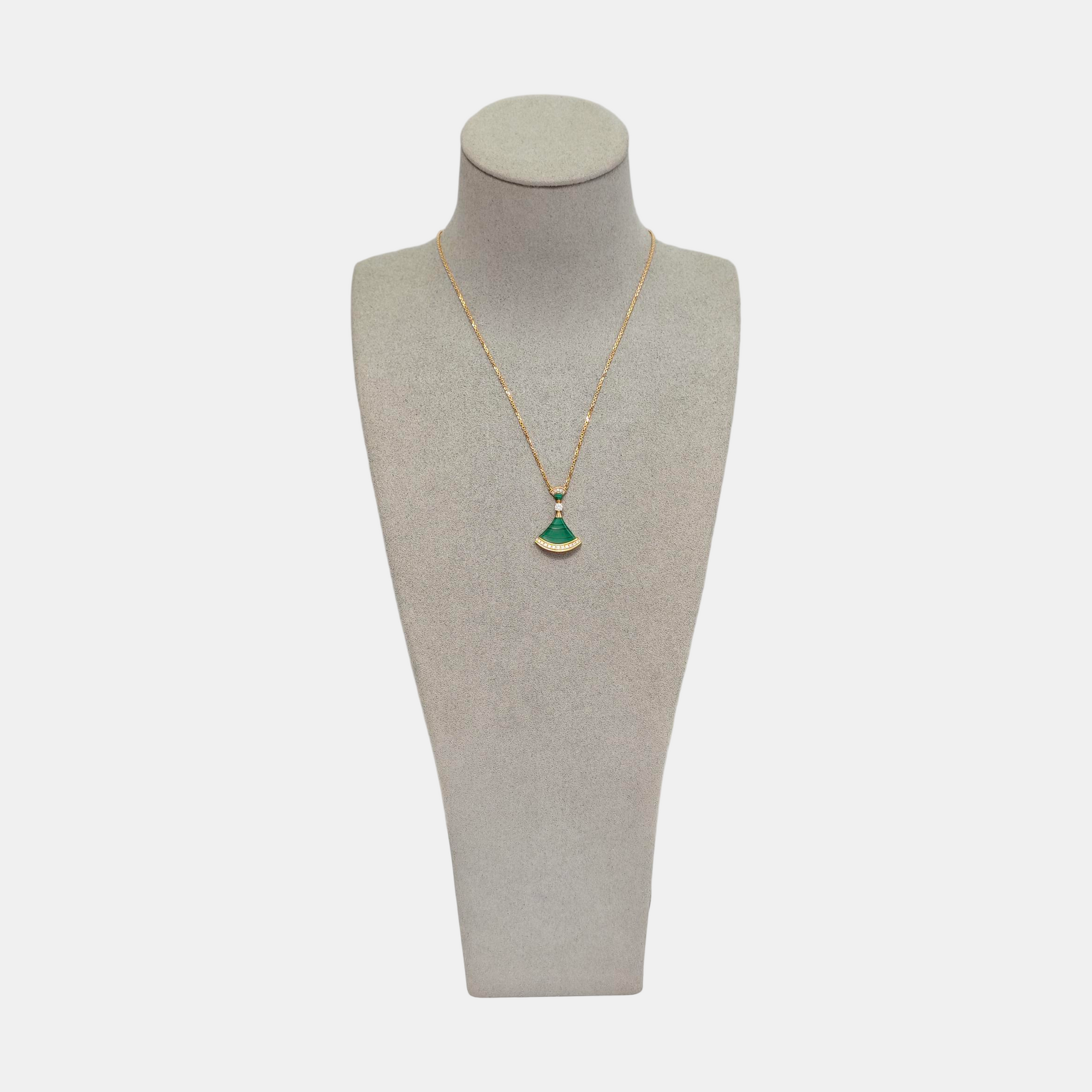 DIVAS' DREAM 18k Rose Gold Green Necklace