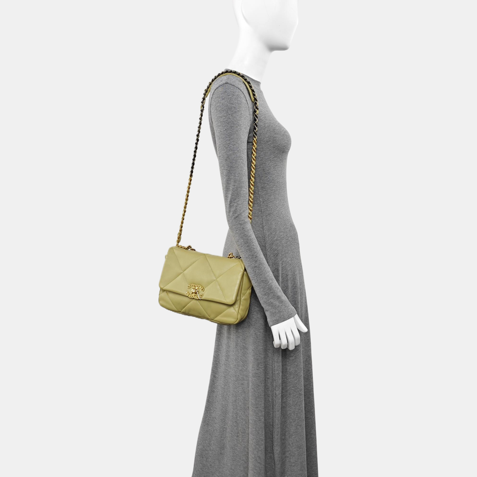 CHANEL 19 Small Quilted Lambskin Green