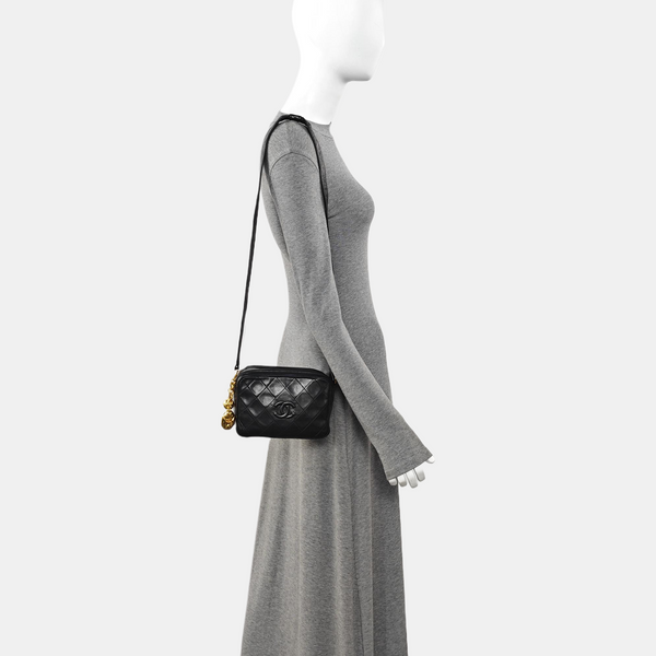 Quilted Lambskin Shoulder Bag Black