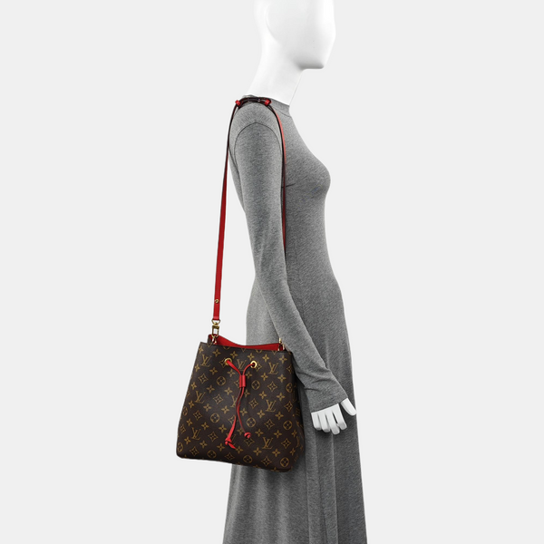 NÉONOÉ MM Monogram Coated Canvas Brown