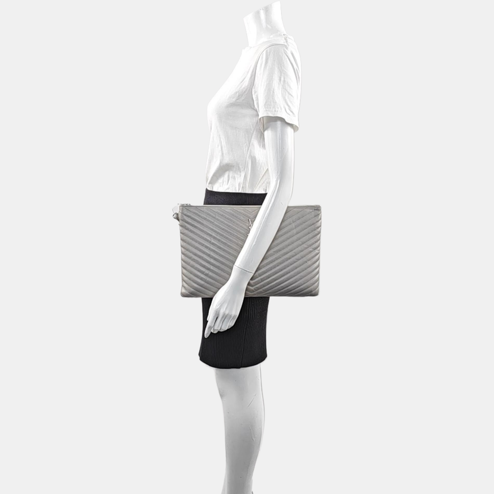 MATELASSE Chevron Calfskin Gray