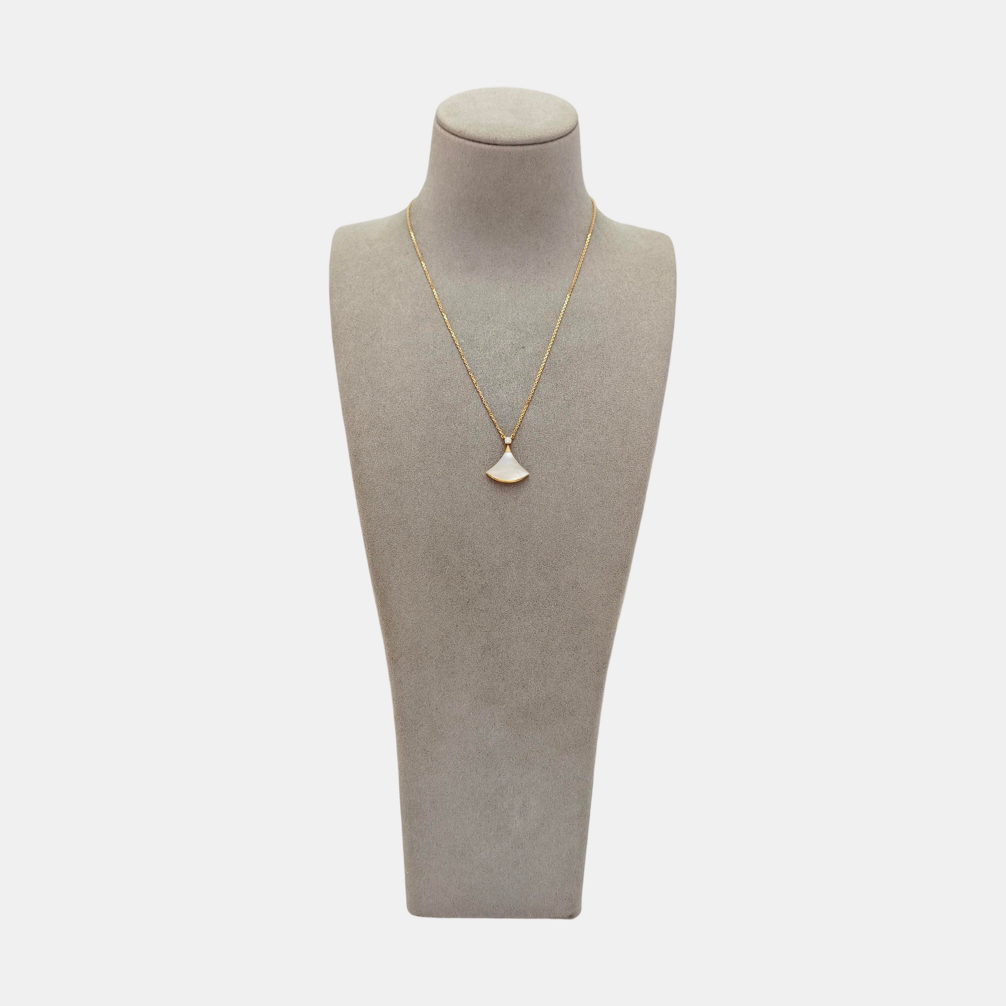 DIVAS' DREAM 18k Rose Gold Necklace