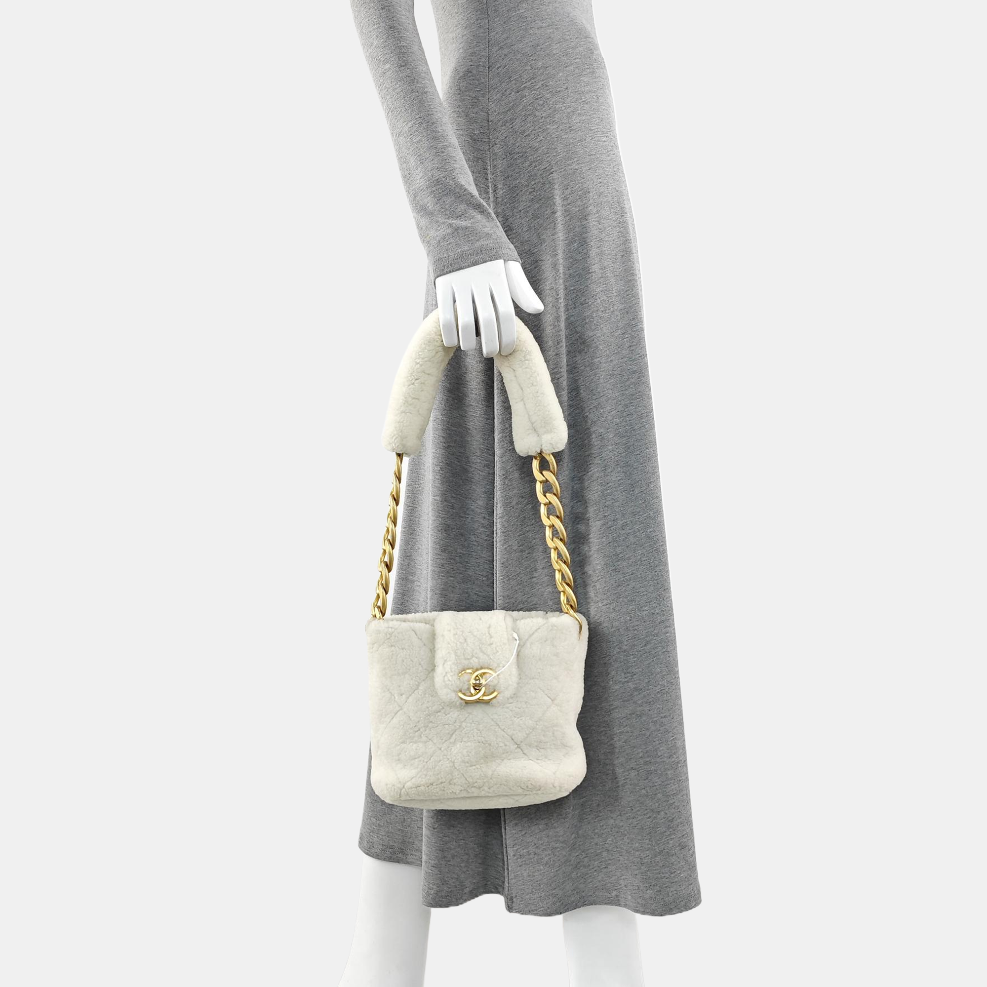 Quilted Sheepskin Bucket Bag White