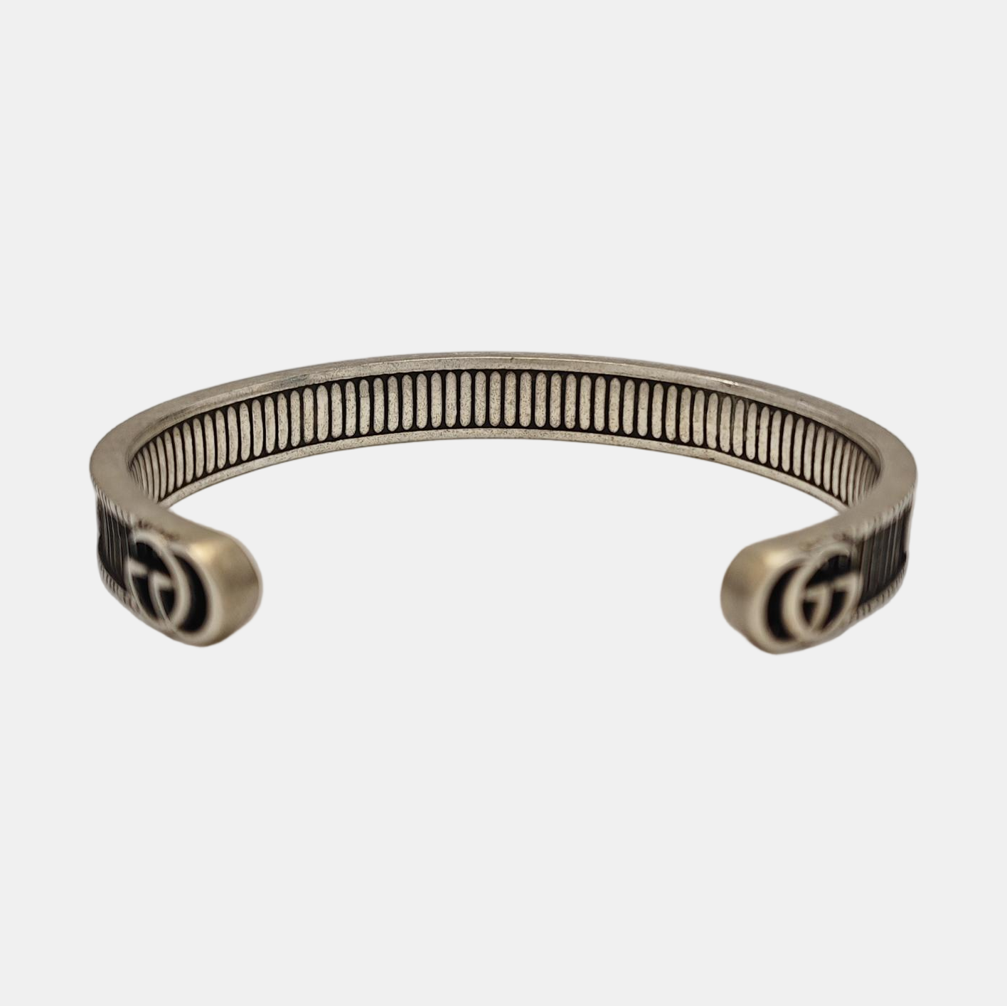 GG Running 925 Sterling Silver Bangle