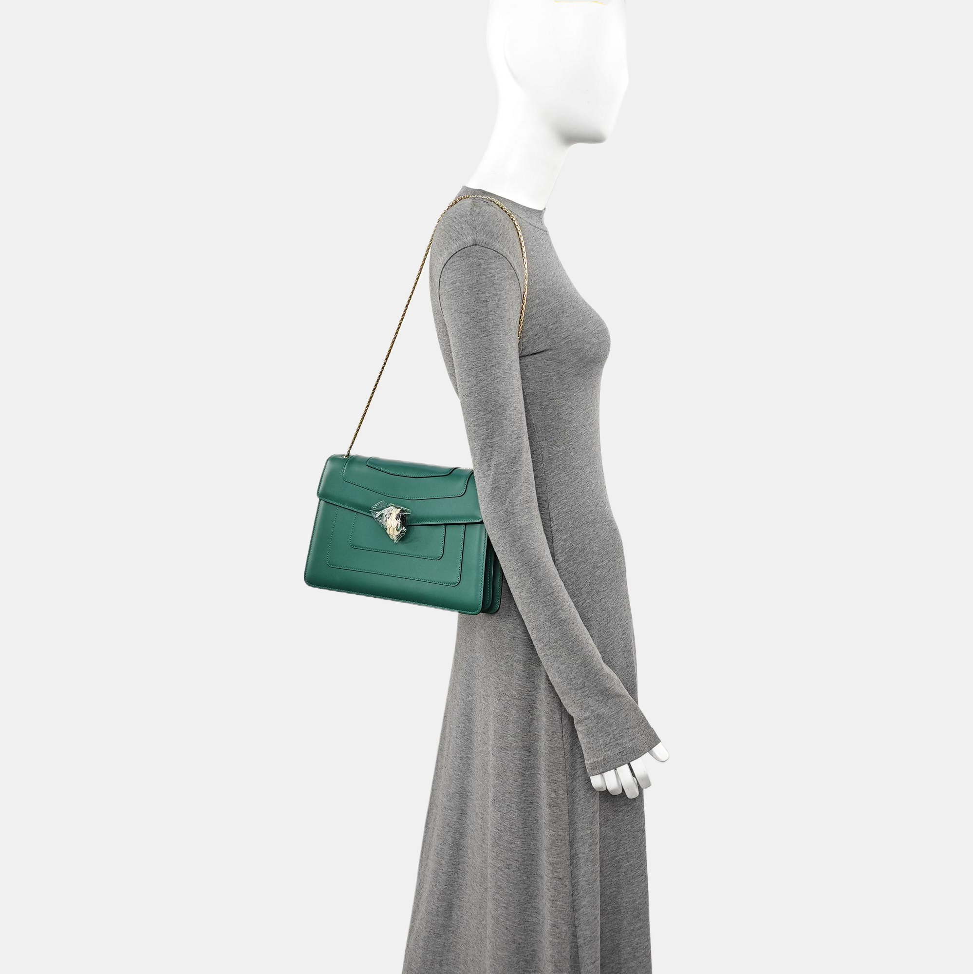 SERPENTI FOREVER Medium Calfskin Green