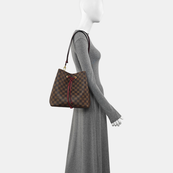 NÉONOÉ MM Damier Ebene Coated Canvas Brown