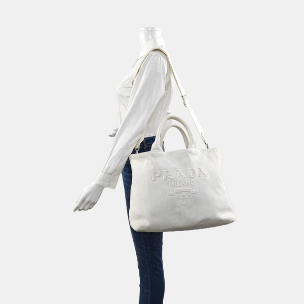 Canvas White