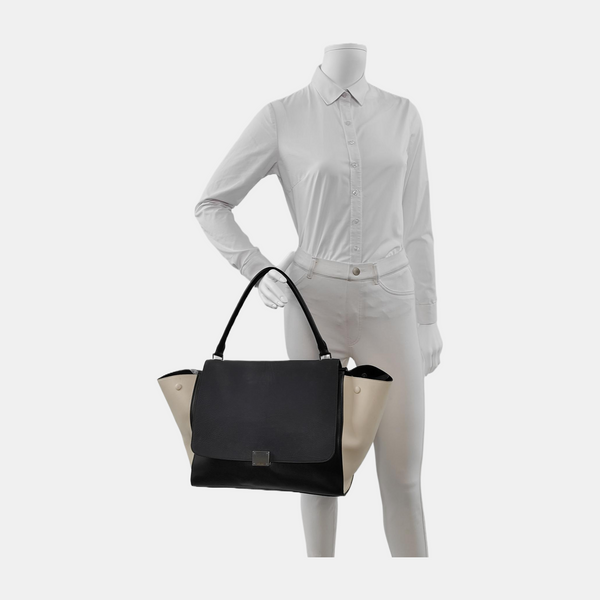 TRAPEZE Medium Leather Black