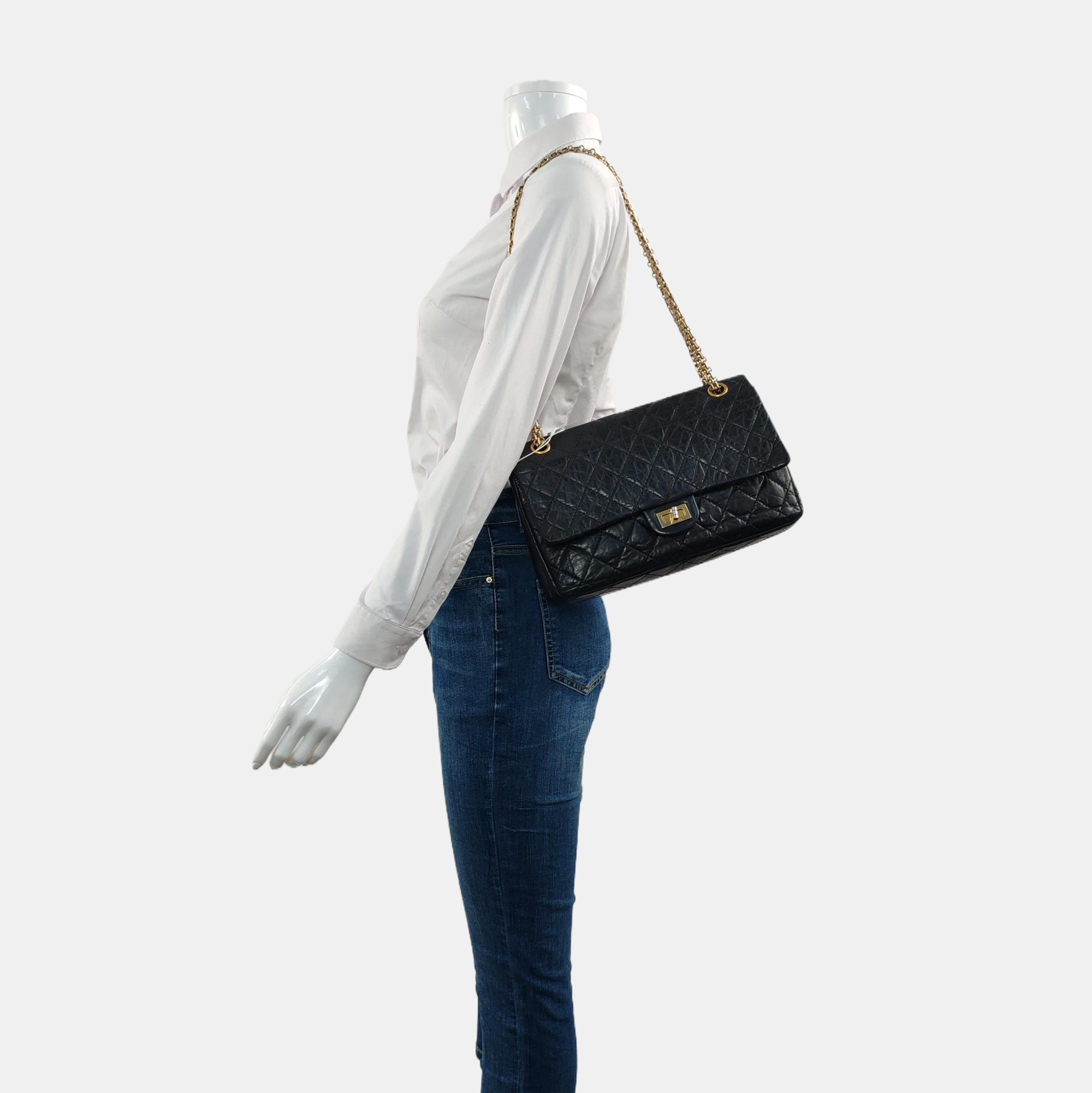 Authenticated pre-owned  2.55 227 (jumbo) Quilted Calfskin Black - Shoulder Bag at Looply