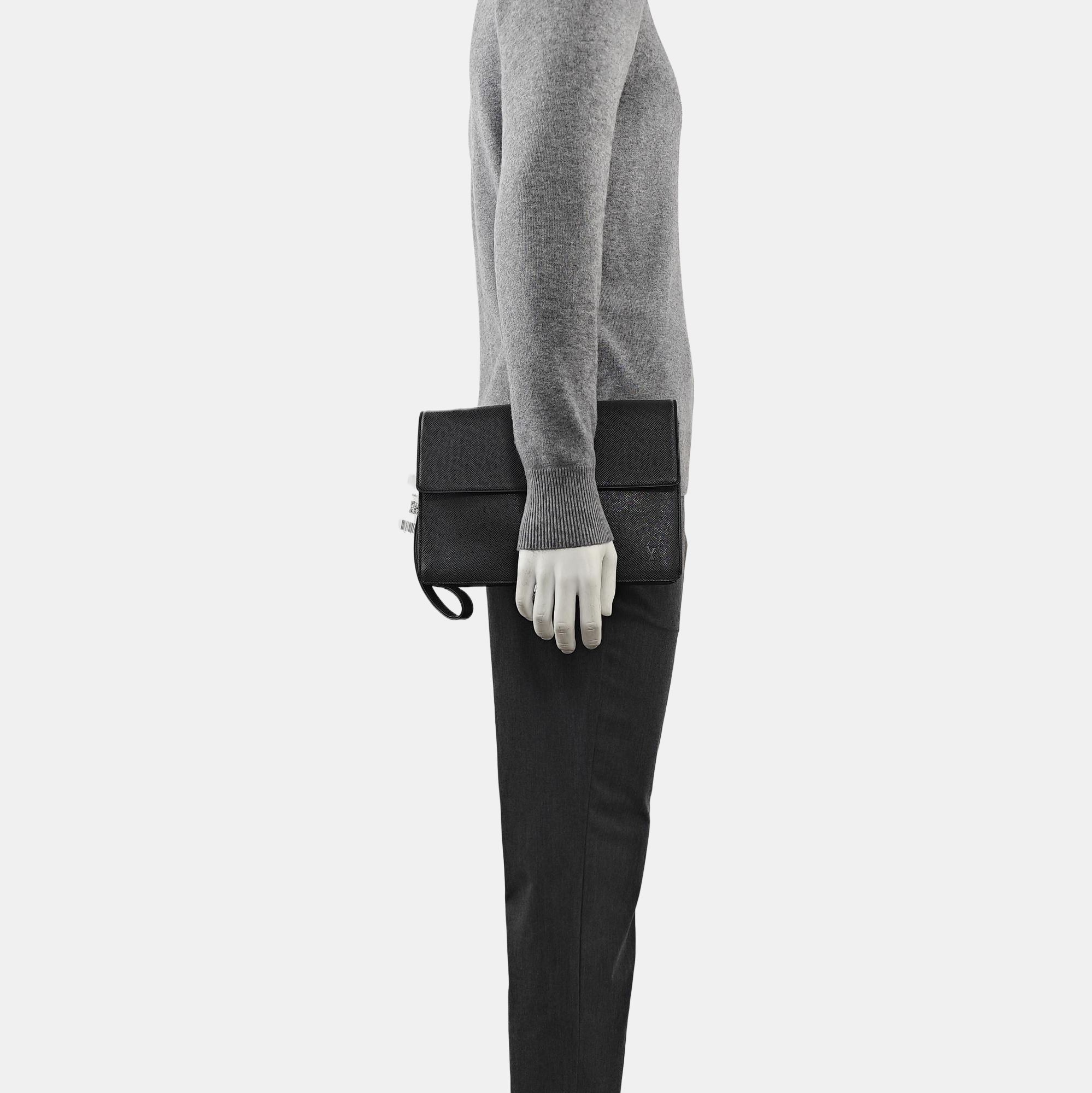 SELENGA Calfskin Black