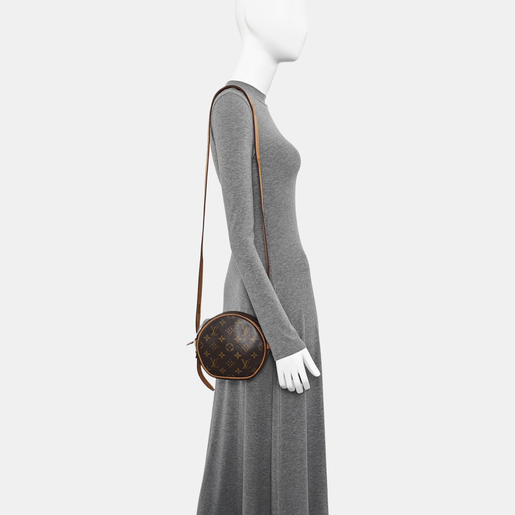 BOITE CHAPEAU PM Monogram Coated Canvas Brown
