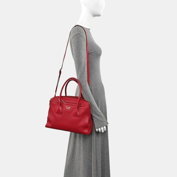 Calfskin Shoulder Bag Red