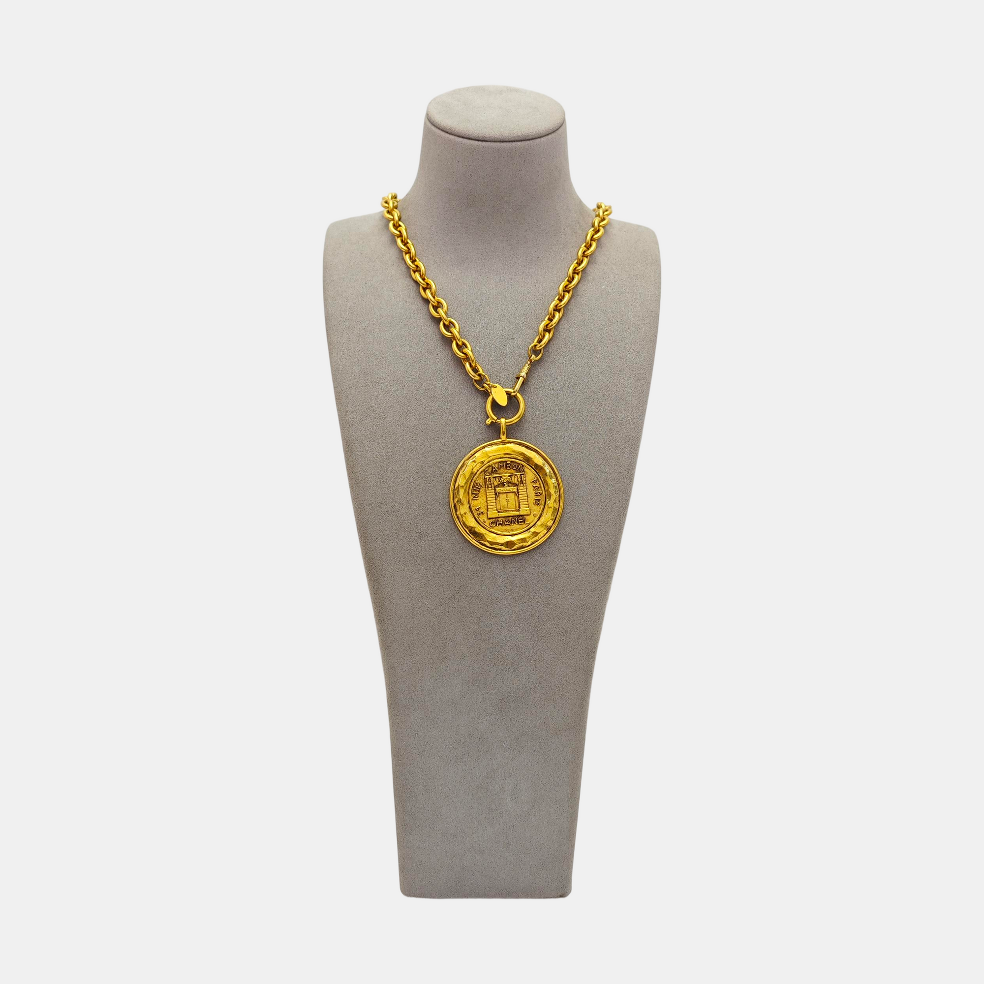 Metal Gold Necklace