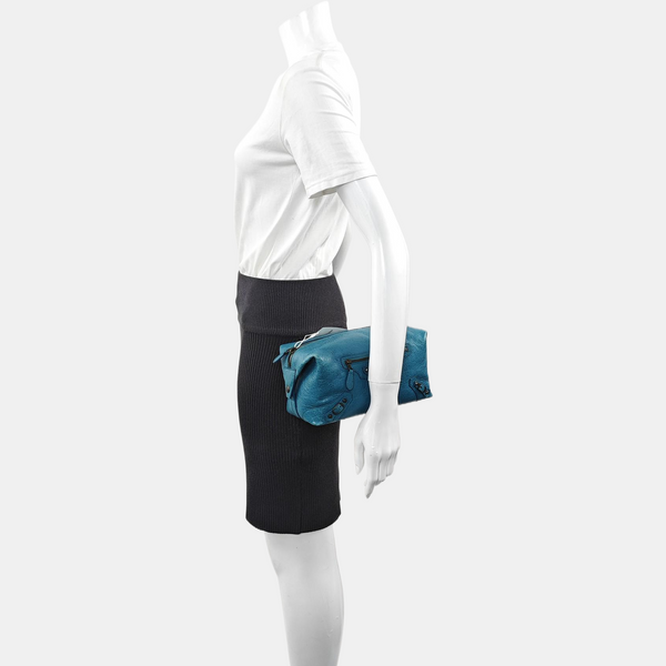 Authenticated pre-owned  Classic City Calfskin Blue - Clutch at Looply