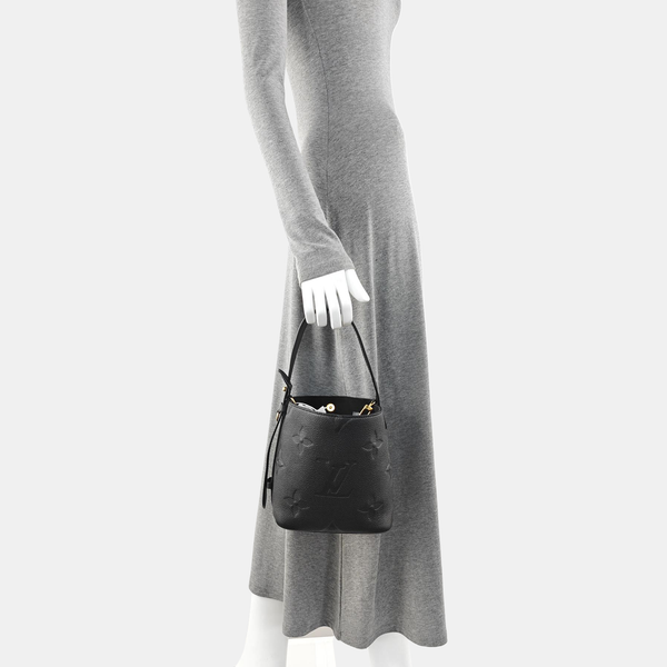 ALL IN Calfskin Black