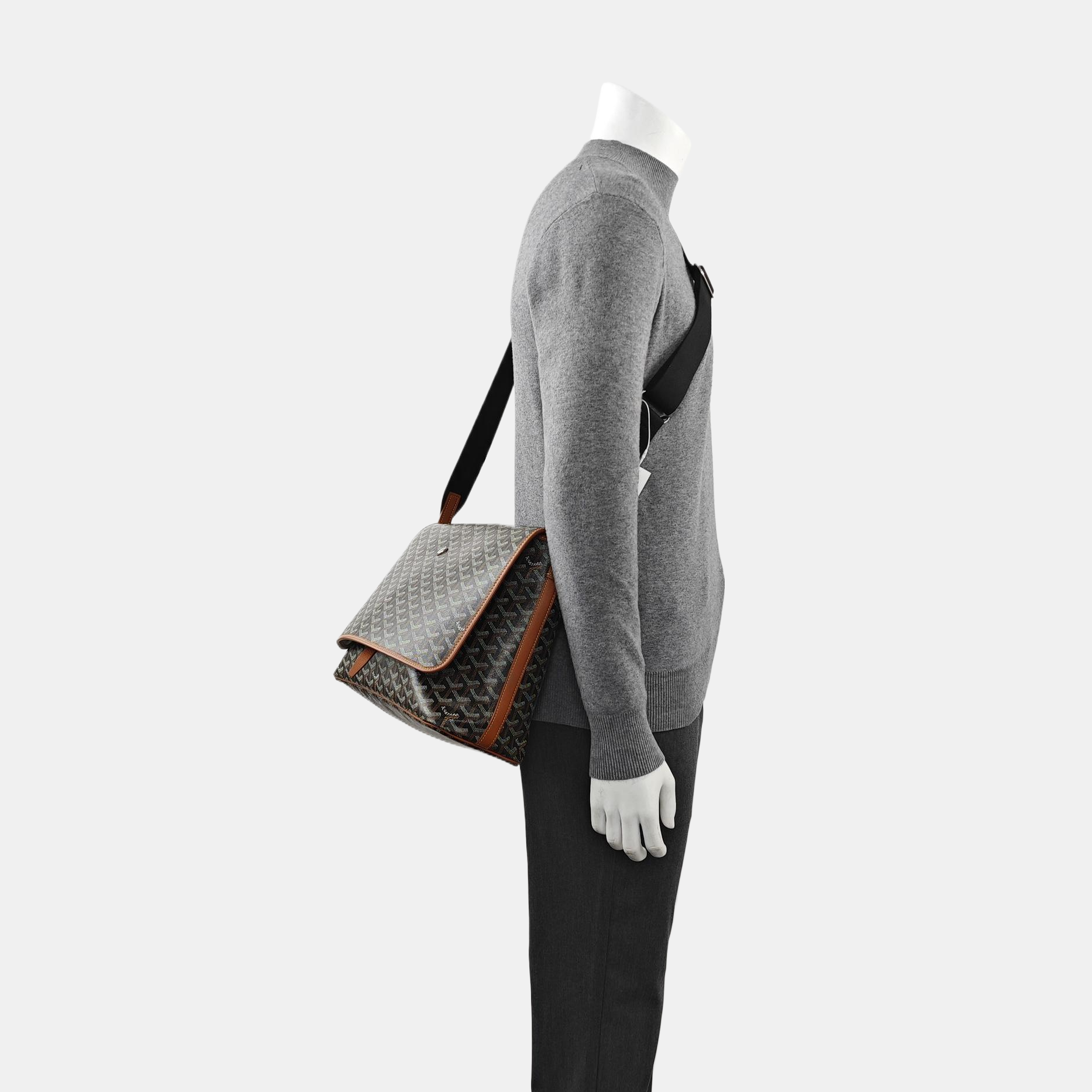 Capétien Coated Canvas Brown