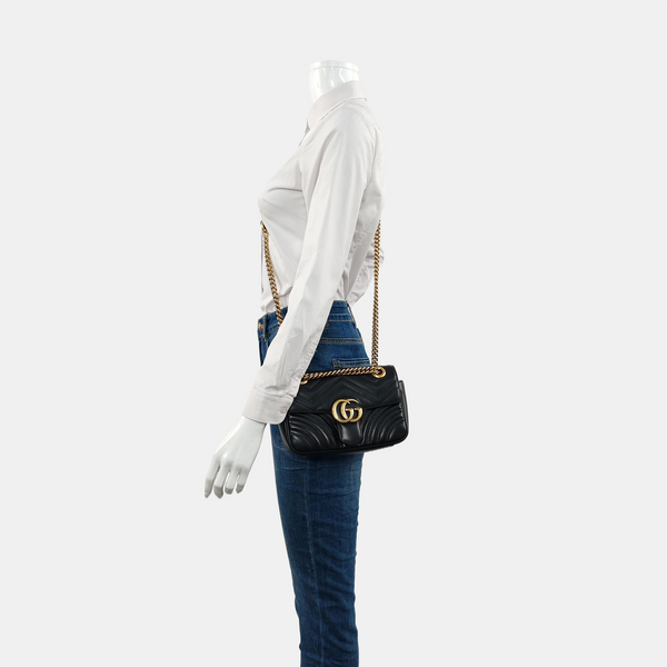 GG Marmont Small Quilted Calfskin Black