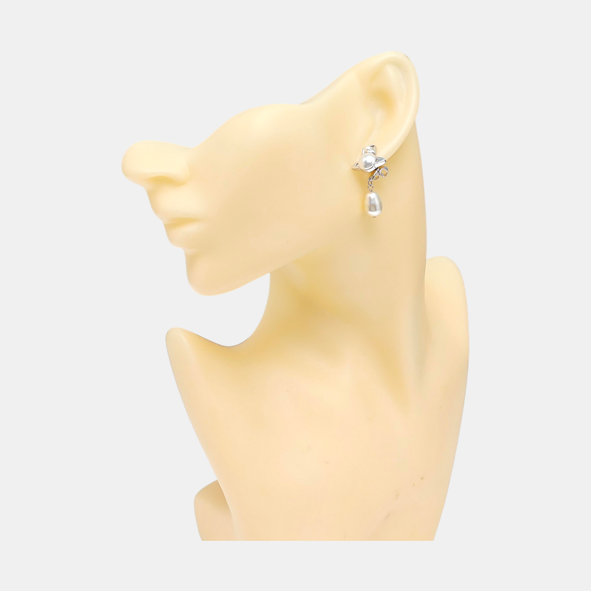 Metal Silver Earrings