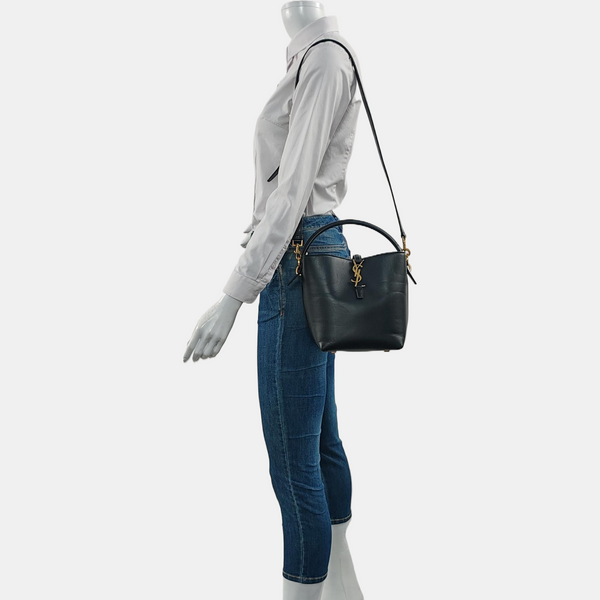 LE 37 Small Calfskin Black
