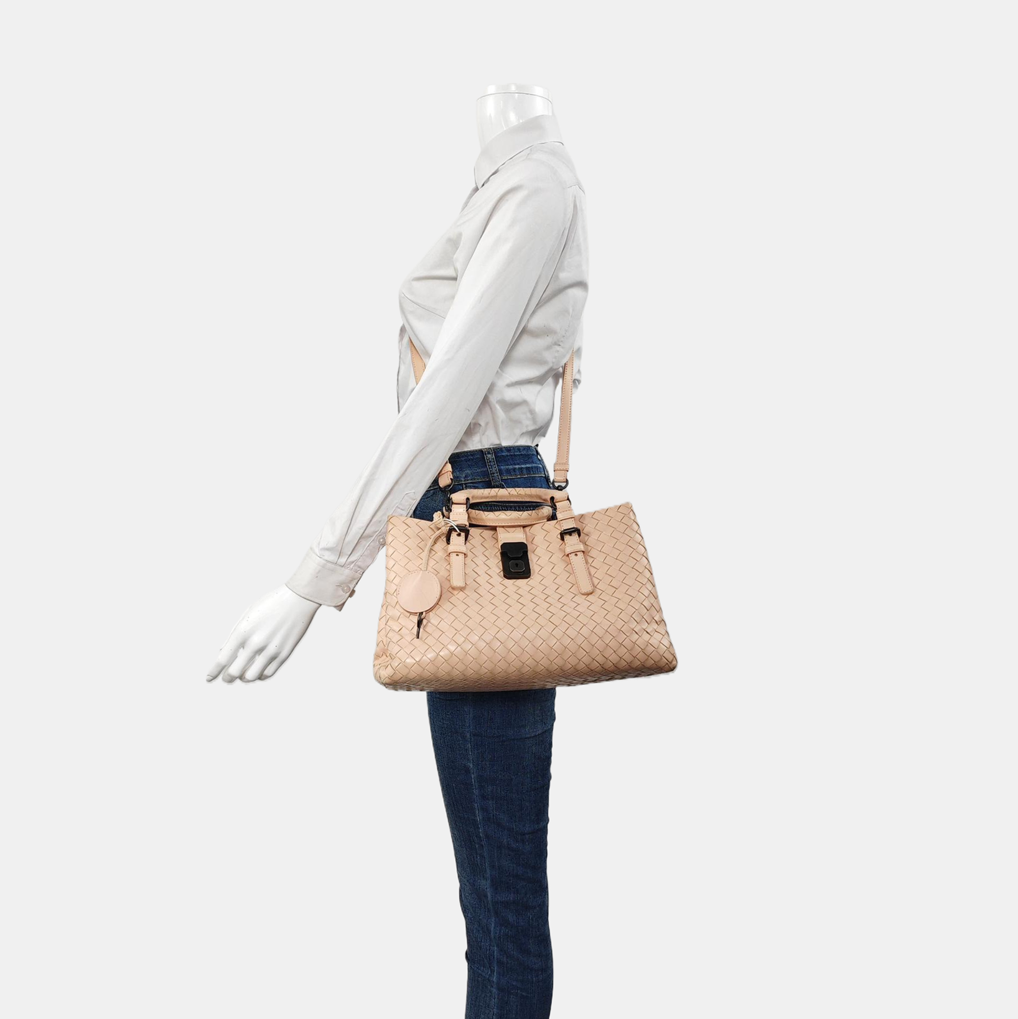 Authenticated pre-owned  Roma Calfskin Pink - Shoulder Bag at Looply