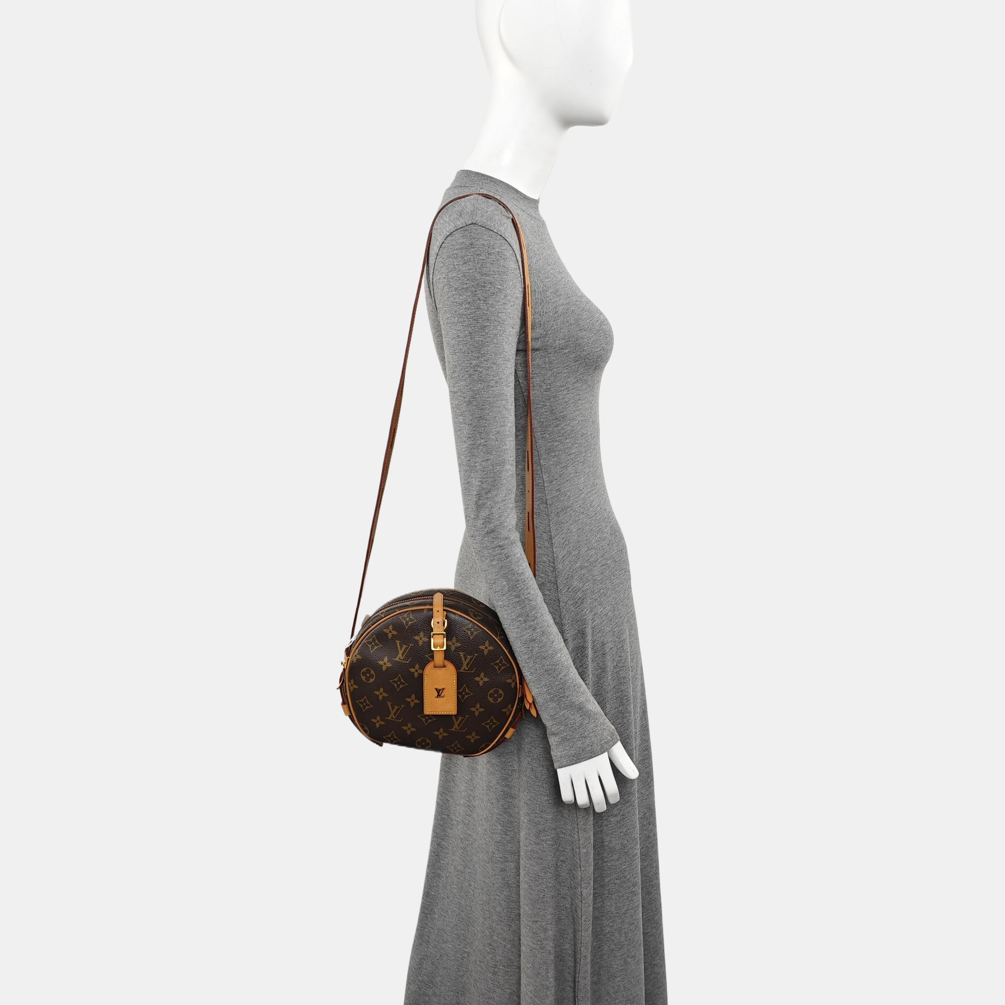 BOITE CHAPEAU MM Monogram Coated Canvas Brown