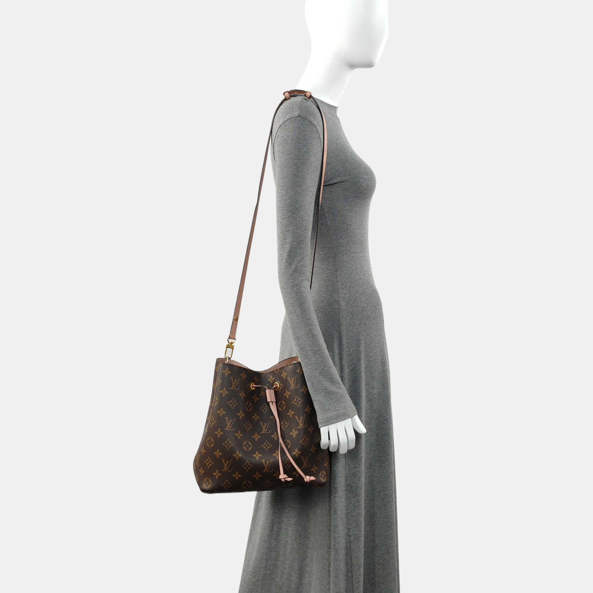 NÉONOÉ MM Monogram Coated Canvas Brown