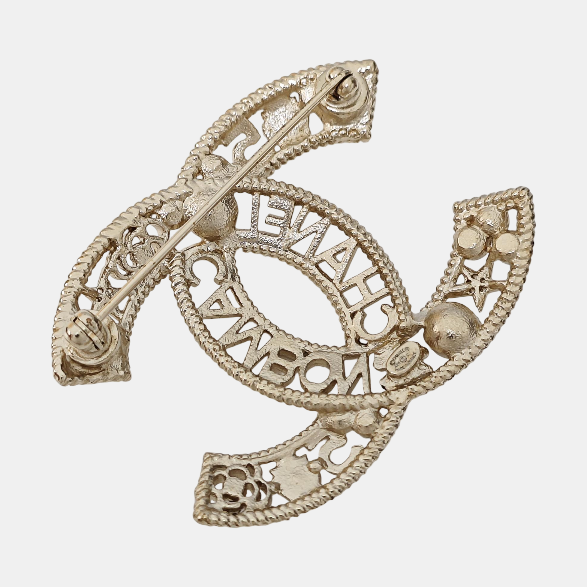 CC Logo Metal Gold Brooch