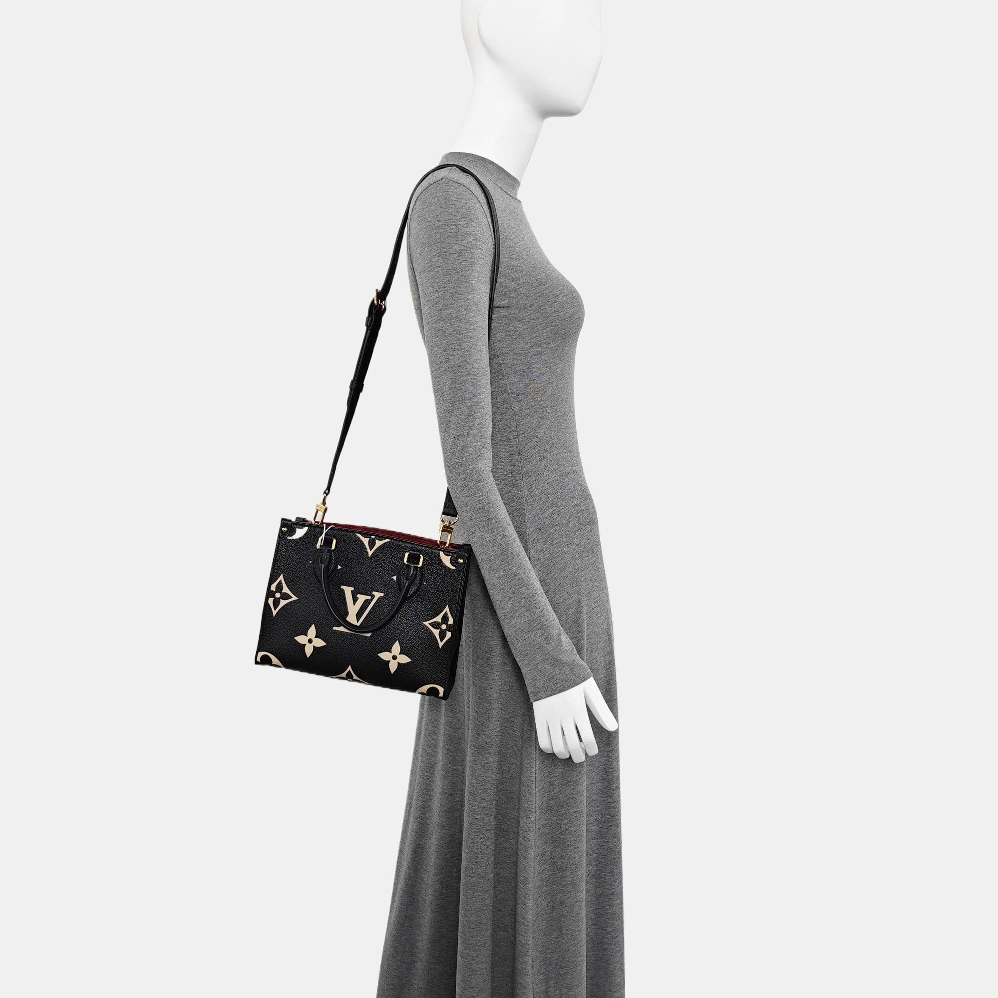 ONTHEGO PM Calfskin Black