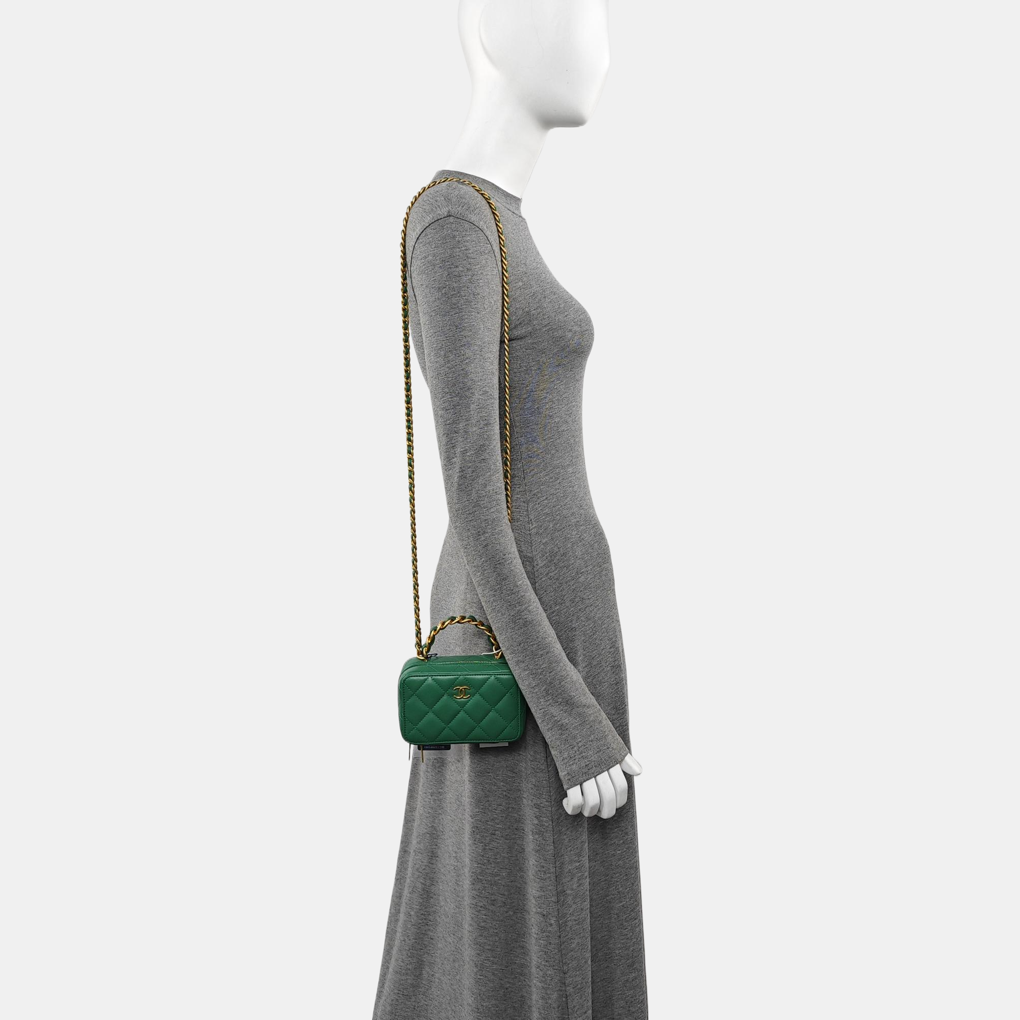 Quilted Lambskin Shoulder Bag Green