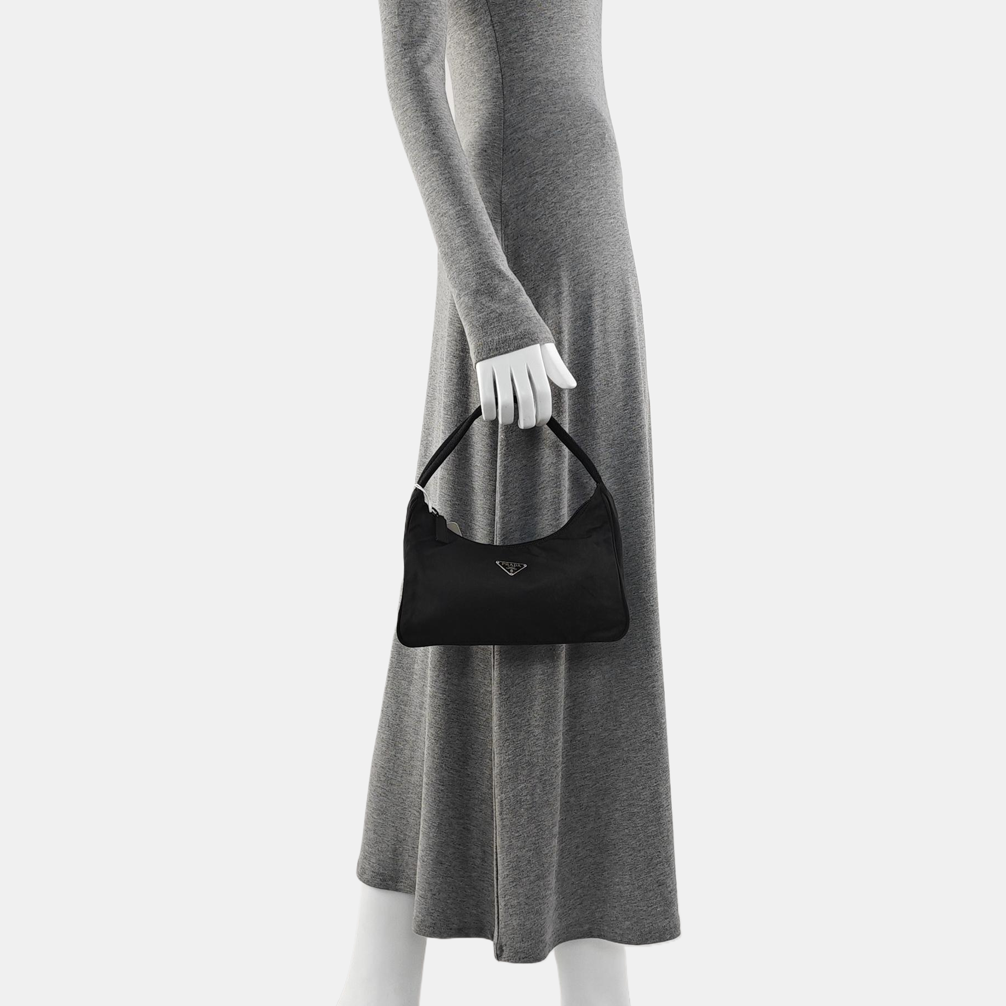 Re-Edition2000 Mini Nylon Black