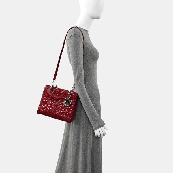 Authenticated pre-owned  Lady Dior Medium Quilted Patent Leather Red - Tote Bag at Looply